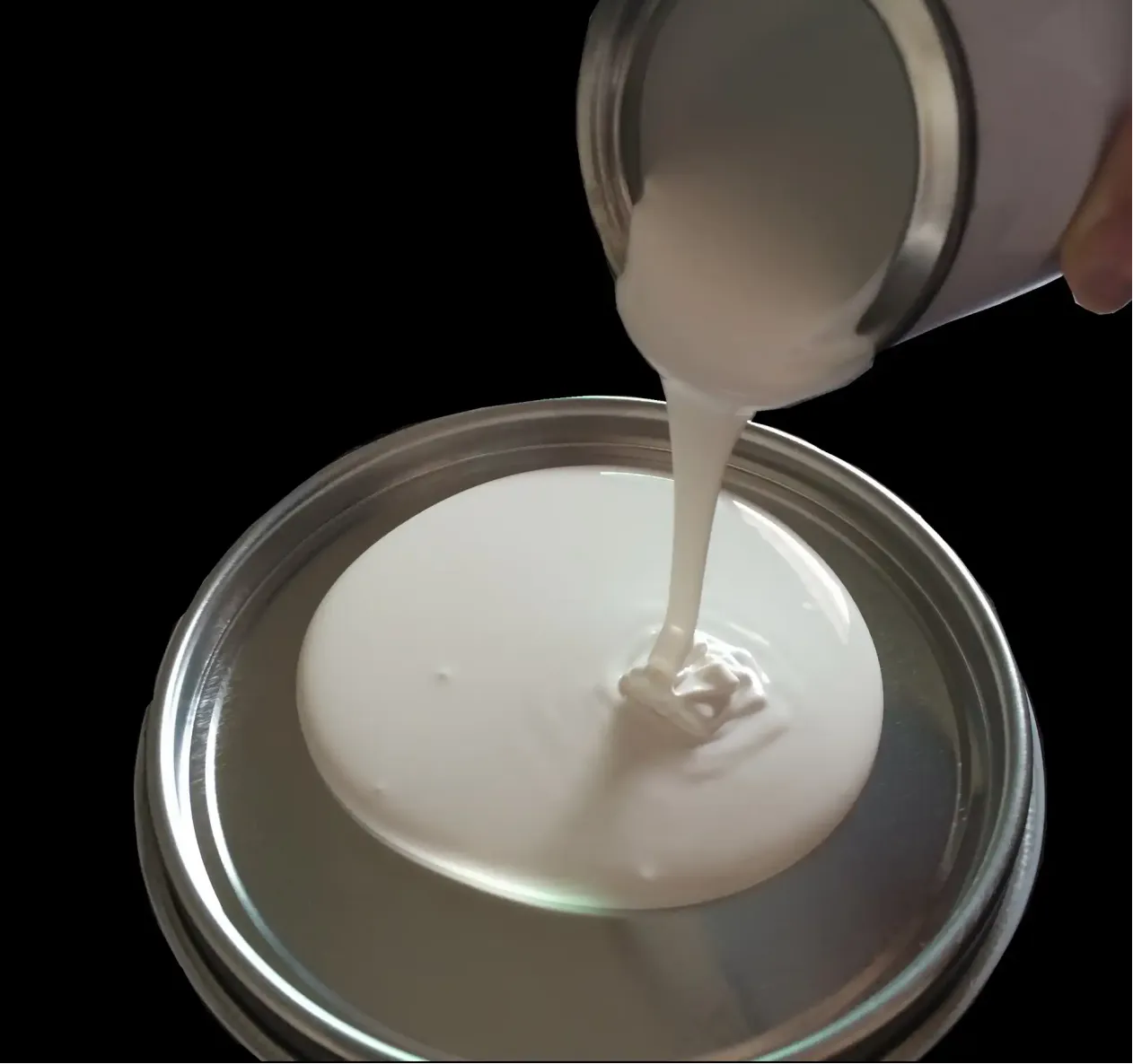 Polyvinyl Alcohol and Polyvinyl Acetate: Versatile Materials for Modern Construction and Industry