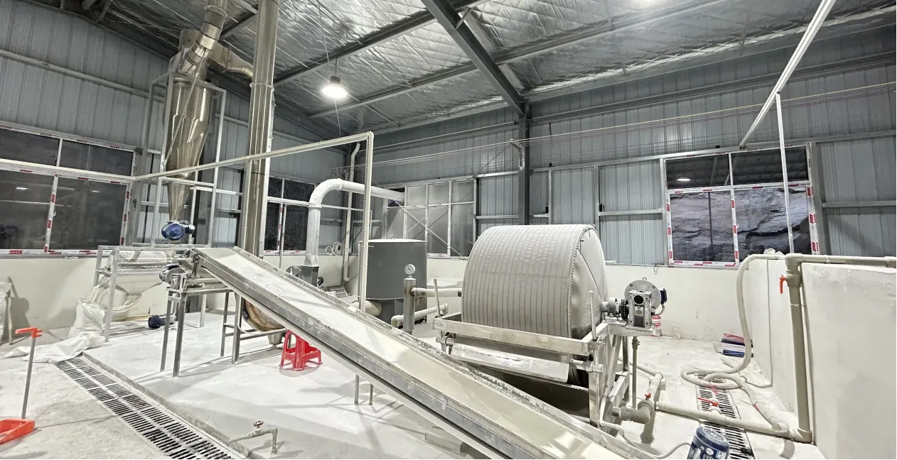 The Role of Hydroxypropyl Starch Ether and Hydroxyethyl Starch in Modern Industry