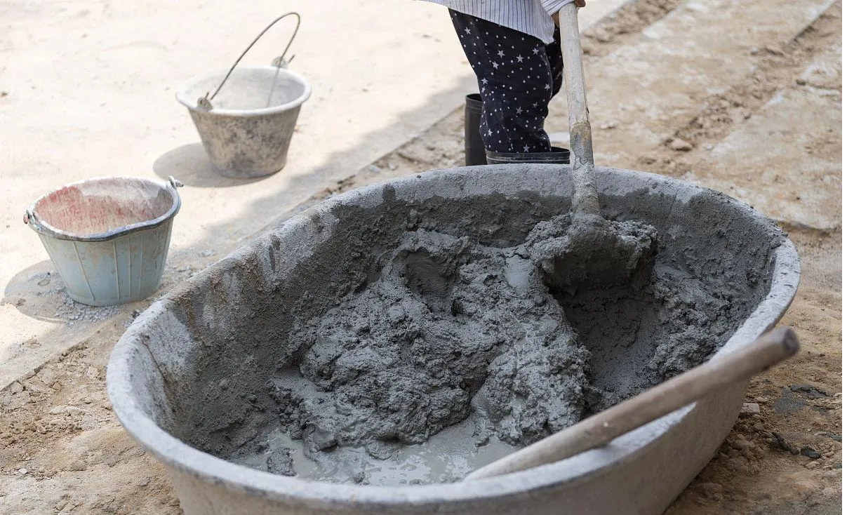 Exploring Water Reducing Admixture Types: The Role of Polycarboxylate Ether in Modern Concrete