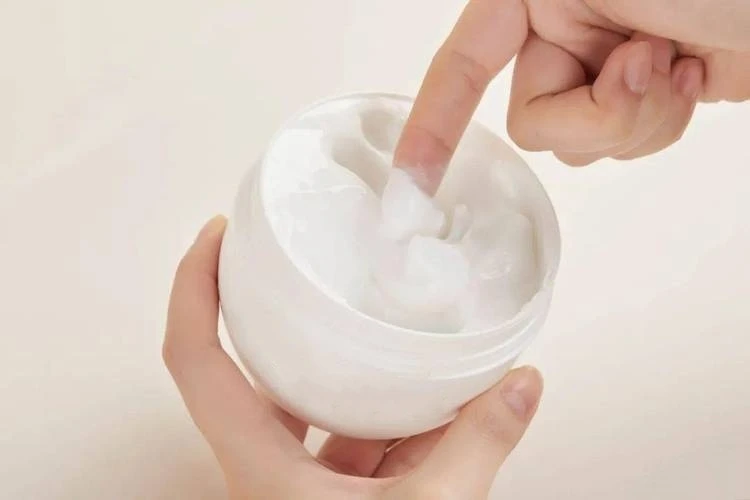 The Importance of Hydroxyethyl Cellulose in Cosmetics and Industrial Applications