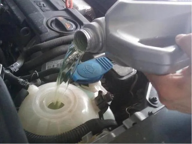 Understanding Anti-Foaming Solutions: Applications, Examples, and Industry Use