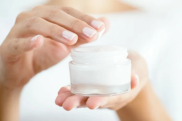 Exploring the Benefits of Cationic Hydroxyethyl Cellulose in Skincare
