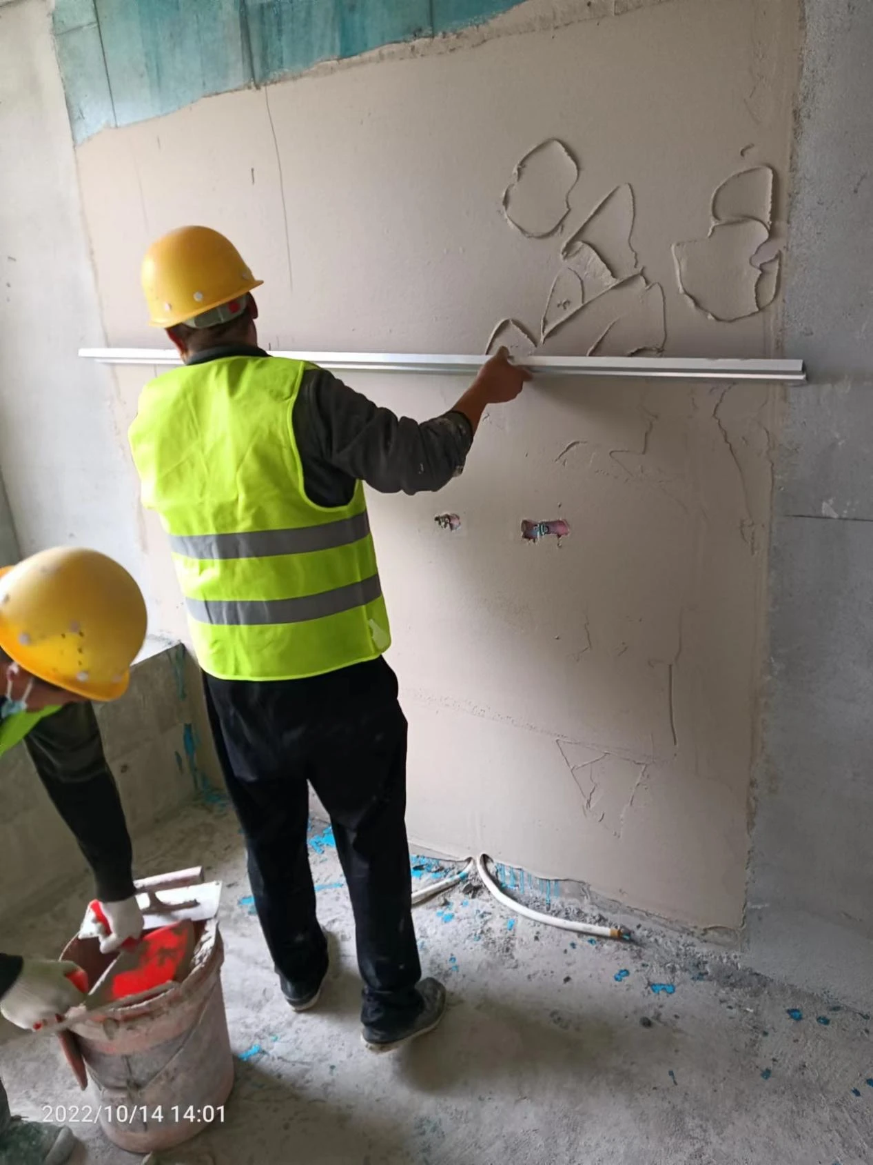Choosing the Right Plaster Retarder: Extend Your Working Time with Confidence